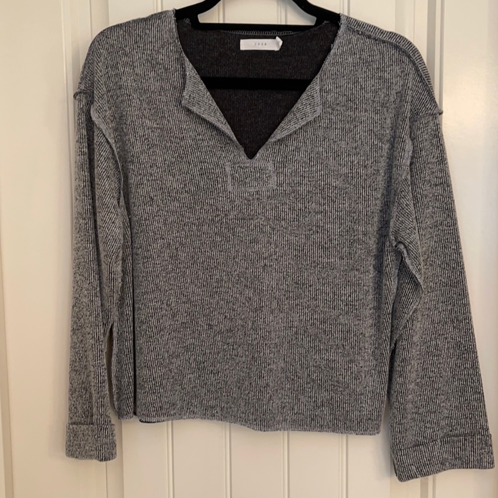 Lush grey/white V neck sweatshirt
